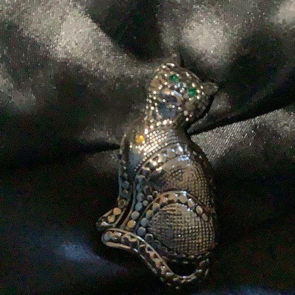 COPY - VINTAGE CAT PIN - Picture 5 of 9